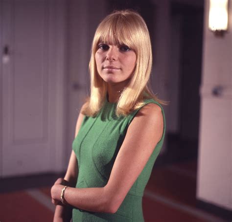 France Gall French Singer Who Won 1965 Eurovision Song Contest And Inspired My Way Dies At