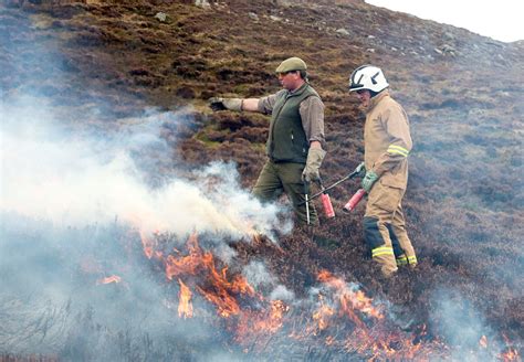 Muirburn At Dunmaglass Estates The T Of Grouse I Support Moorland Life