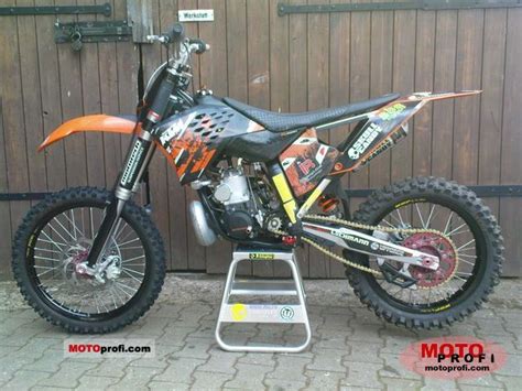 The engine produces a maximum peak output power of and a maximum torque of. KTM 250 SX 2009 Specs and Photos