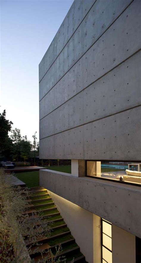 Concrete House By Pitsou Kedem Architect Concrete House Modern