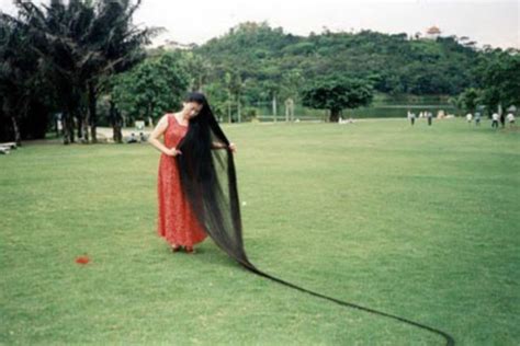 xie qiuping 7 facts about woman with longest hair in the world