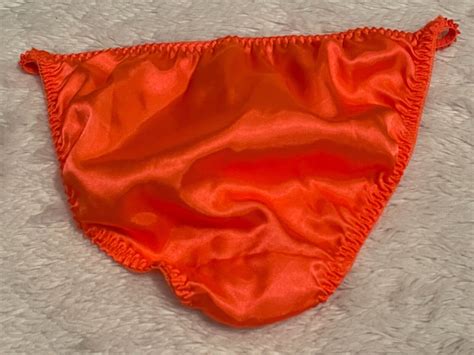 Vtg Joe Boxer Satin String Bikini Panties Size M 6 Sh Gem