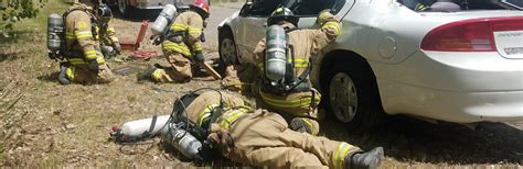 Firefighters Train For Mayday Situations The Electric