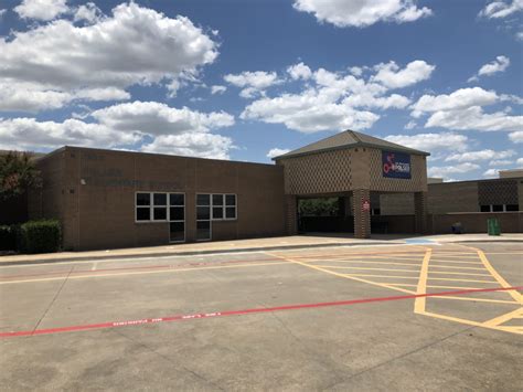 Maybe you would like to learn more about one of these? Lewisville ISD - Polser Elementary - Jackson Construction