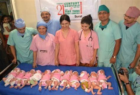 The new mom was shocked because she says she didn't feel the typical signs of pregnancy. Indian Woman Gives Birth to 11 Baby Boys | Twin babies ...