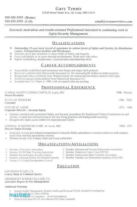 What every security officer resume needs to include is a strong list of professionally presented experience. Security Guard Resume Example 2019 - Resume Templates