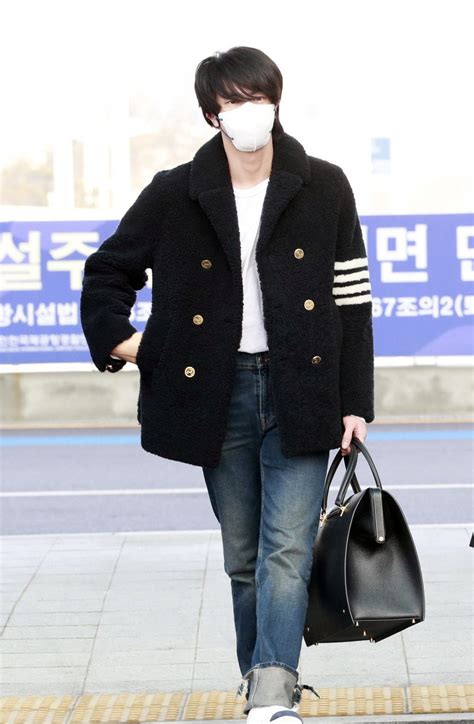 Best Airport Looks Of Worldwide Handsome Bts Jin Allkpop