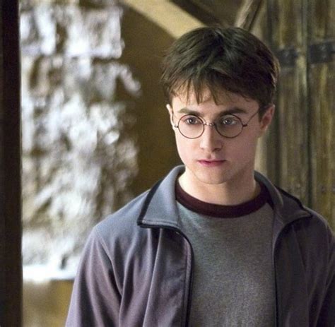 In The Buff Daniel Radcliffe To Appear Naked In Harry Potter Movie WELT