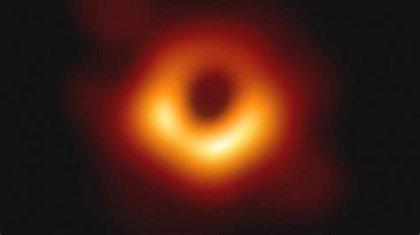Científicos publican la primera imagen de un agujero negro - Holvoet ONLINE