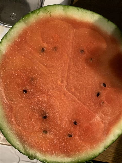 My Watermelon Had Pattern On The Inside Rmildlyinteresting