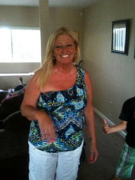 At Aunt Gina S In Vacaville Ca On Vacation Fashion Women Strapless Top