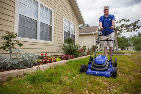 Mowing Your Lawn Florida Friendly Landscaping Program University