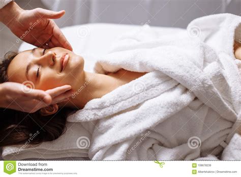Girl Having Spa Facial Massage In Luxurious Beauty Salon Stock Image Image Of Body Medical