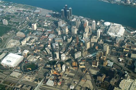 These 13 Aerial Views Of Detroit Will Leave You Mesmerized Only In