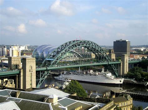 The History Of The Tyne Bridge Spanning Englands Second Oldest River