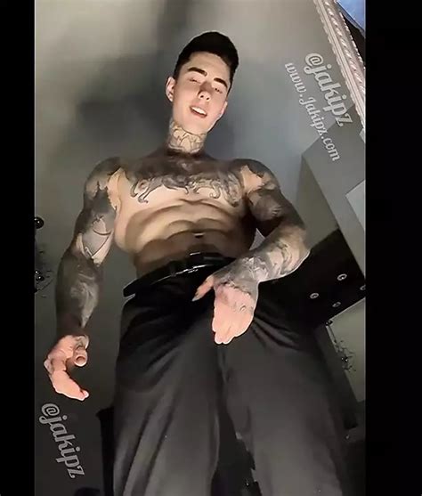 Jakipz Playing With His Massive Cock And Undressing For You Before