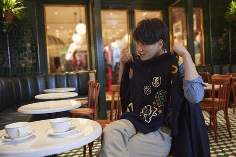Manage your video collection and share your thoughts. 鈴木伸之と石井杏奈がRalph Laurenバレンタイン限定ムービーに ...