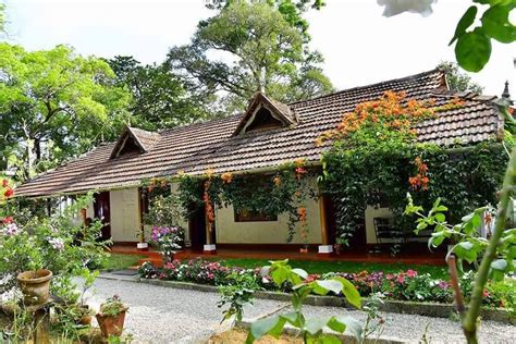 Landscaping Design Front Of House In Kerala Solution By Surferpix