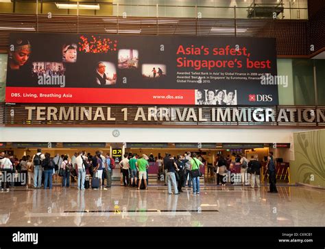 Passengers Arriving In The Arrivals Hall Terminal 1 Changi Airport