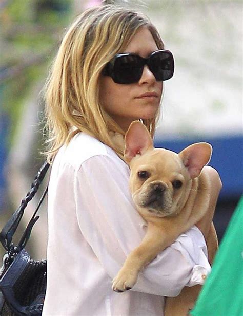 Puppy Love Celebrities And Their Dogs Elle Australia