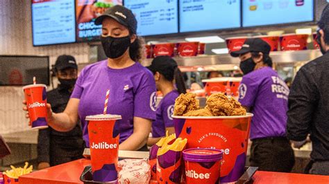 Jollibees Newest Flagship Store Is Right In The Heart Of Londons