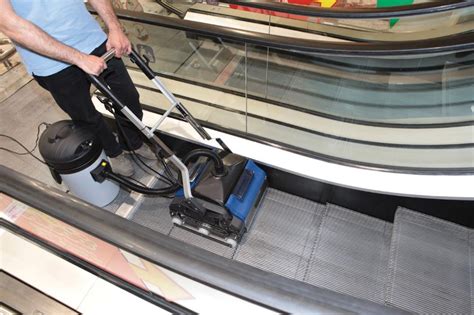 Duplex Escalator Cleaning Machine And Moving Walkway Buy Commercial