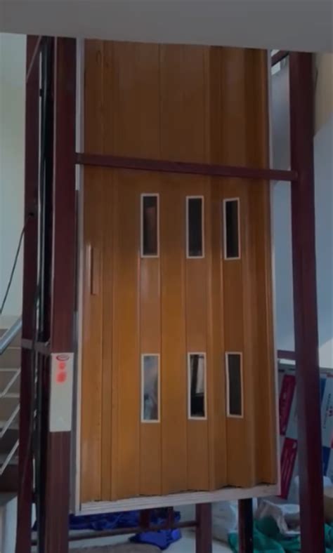 Passenger Lift Ss Capsule Passenger Lift Manufacturer From Vadodara