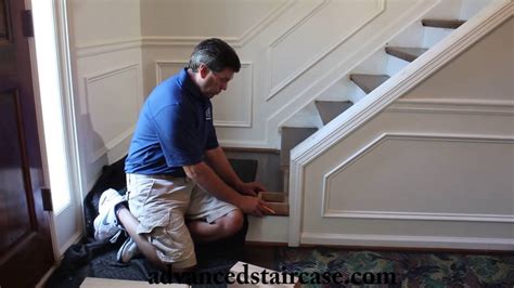 How To Install A Box Newel And Handrail Knee Wall Youtube