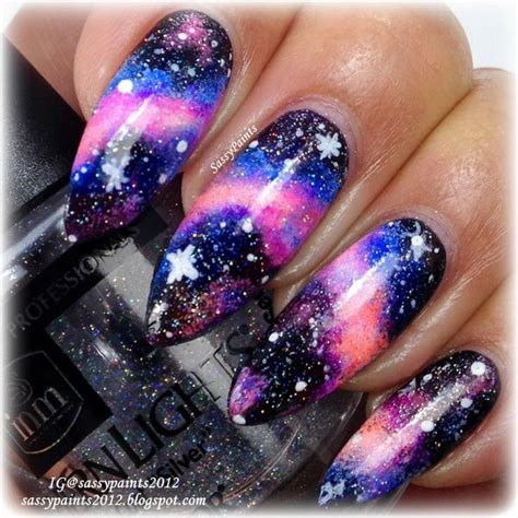 You'll find 83 hot designs for nails here to match your night's conquest! 50 Gorgeous Galaxy Nail Art Designs and Tutorials - Noted List