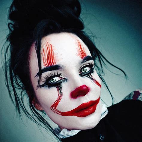 Beauty Die 10 Besten Halloween Make Up Ideen Auf Instagram Scary Doll