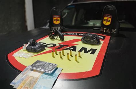 Rotam Prende Traficante Drogas E Arma De Fogo Em Goi Nia