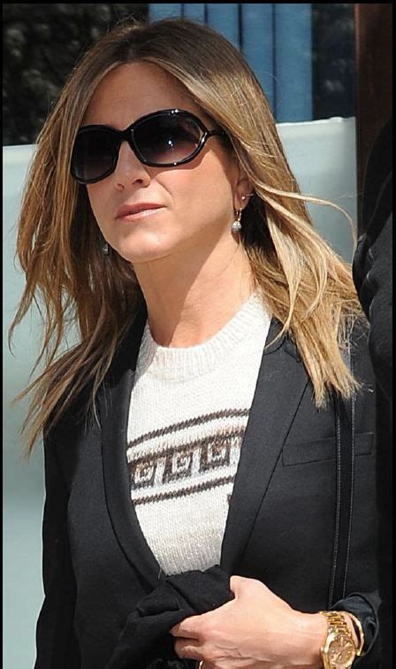 On A Recent Visit To Nyc Jennifer Aniston Wearing Tom Ford Sunglasses