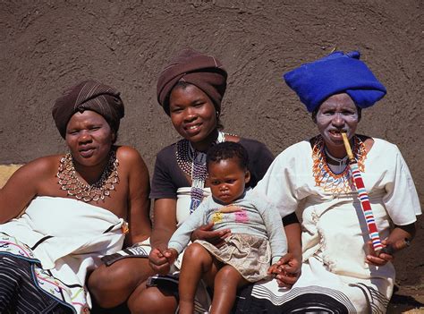 Xhosa Tribe Of South Africa Xhosa African African Women