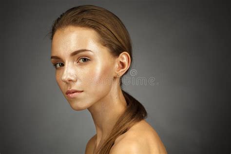 Beautiful Girl With Shiny Skin Stock Image Image Of Facial Fresh