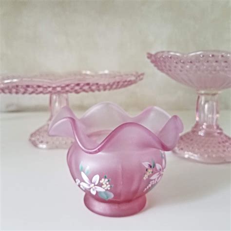 Hand Painted Fenton Glass Vase Collectible Pink Opalescent Iridescent Glass Ruffle Top Vase