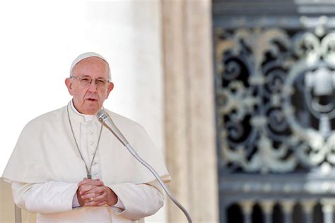 Pope Francis Summons Catholic Bishops From Around World For