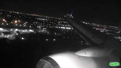 United 737 800 Amazing Smooth Night Landing At Hollywood International