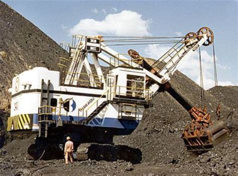 Pin By The Silver Spade On Mining Equipment Mining Equipment Heavy
