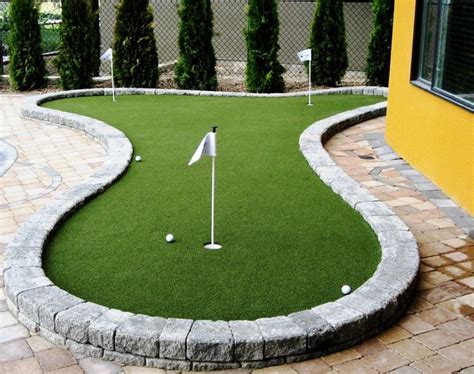 Build your own putting studio. Backyard and Deck Putting Greens - Modern - Outdoor ...