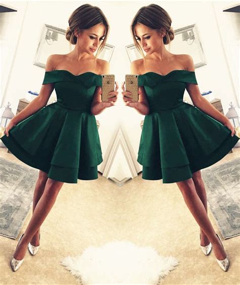 Short Satin V Neck Off The Shoulder Homecoming Dresses Emerald Green