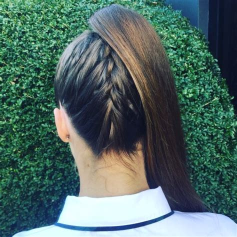 Keep gathering and adding hair from the left and. 20 Cute Upside-Down French Braid Ideas