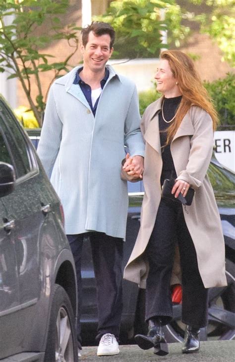 Mark Ronson Is Engaged To Meryl Streeps Daughter Grace Gummer Au — Australias