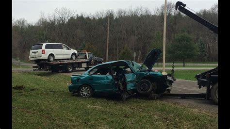Woman Dead After 2 Car Accident In Fulton County