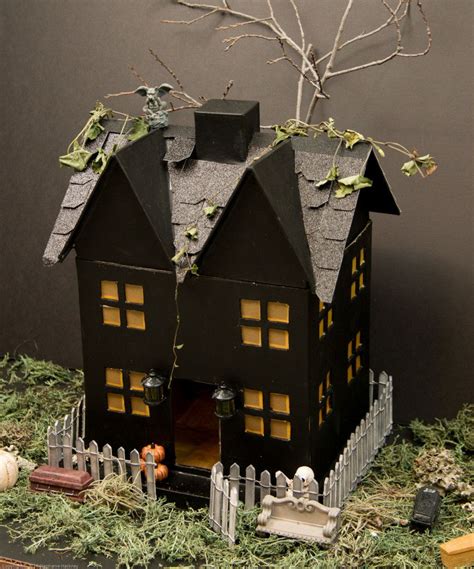 Papercrafters Corner Paper Crafts Haunted House Halloween Crafts