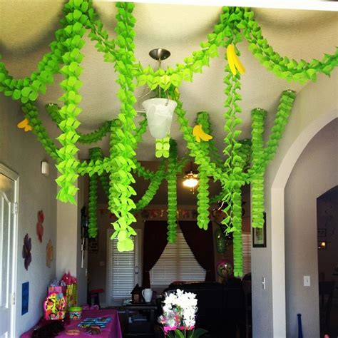 These jungle themed ideas and diy decorations are perfect for a kids birthday party, a baby shower or any other summer fest you may have in mind! 54af672e0b9b51538555b67c5a836968.jpg 1,200×1,200 pixels ...