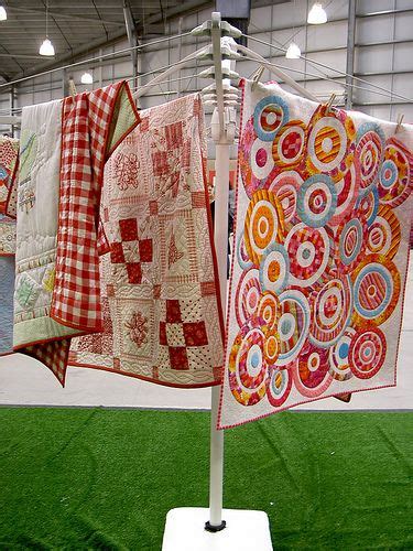 Clothesline Of Quilts Clothes Line Quilts Quilt Stores