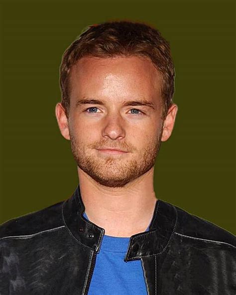 Christopher Masterson Biography Net Worth Siblings Partner