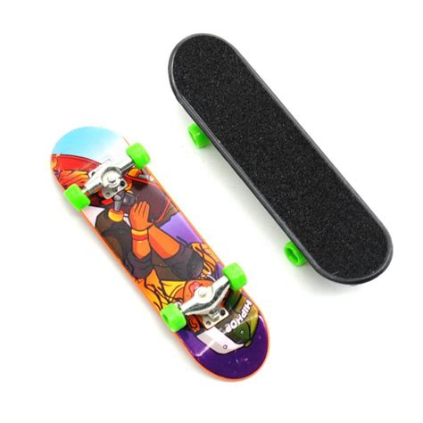 Wholesale 1pcs Fingerboard Mini Finger Skateboard Plastic Finger Skate