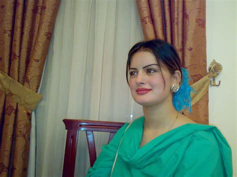 All Pashto Showbiz Pashto Singer Ghazala Javed Photos