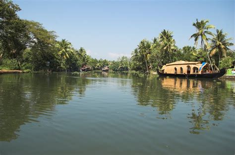 10 Best Honeymoon Destinations In Kerala Honeymoon Places Spots